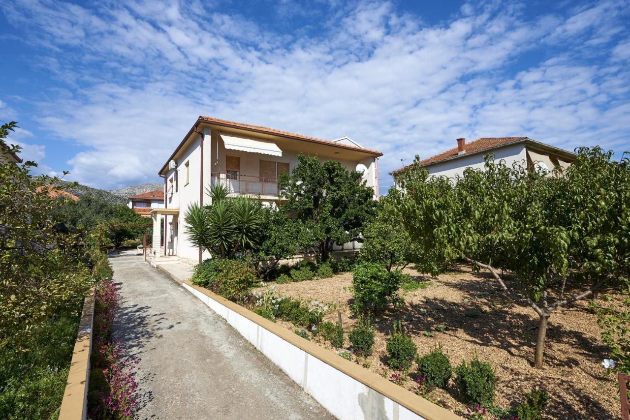 Triple Room Trogir 13102B Экстерьер фото